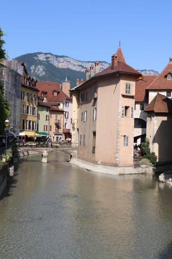 55 M²/ Chez Lorette/ 250M Lake/ Private Parking Annecy Buitenkant foto
